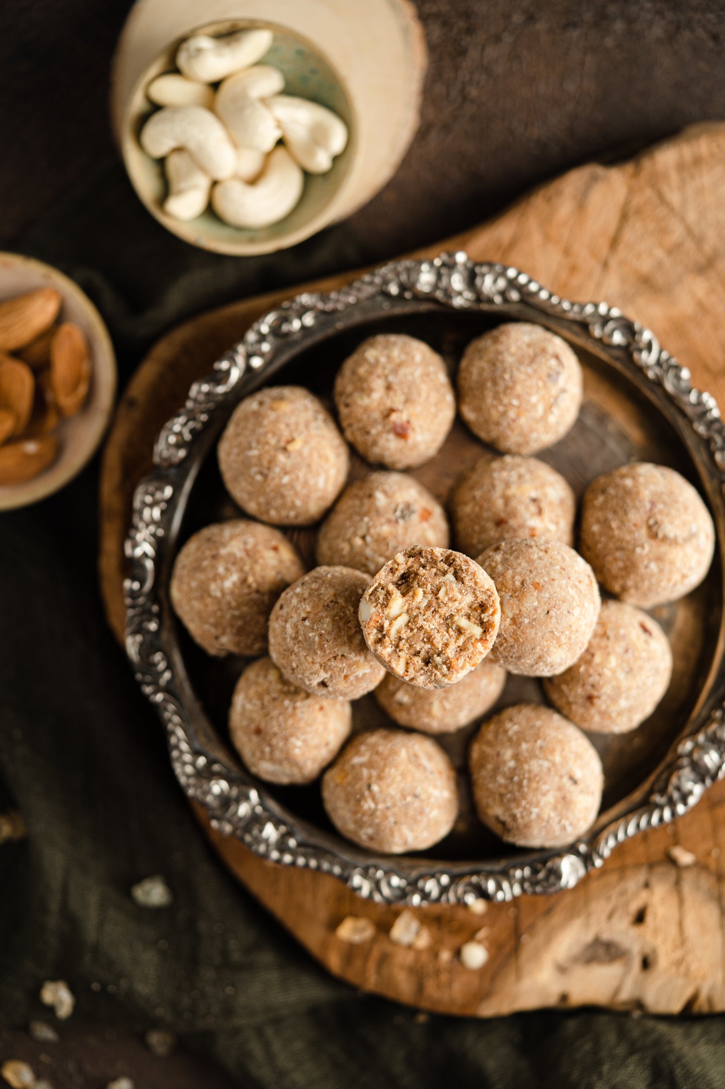 Aata Gond/Dink Laddu(500 g)