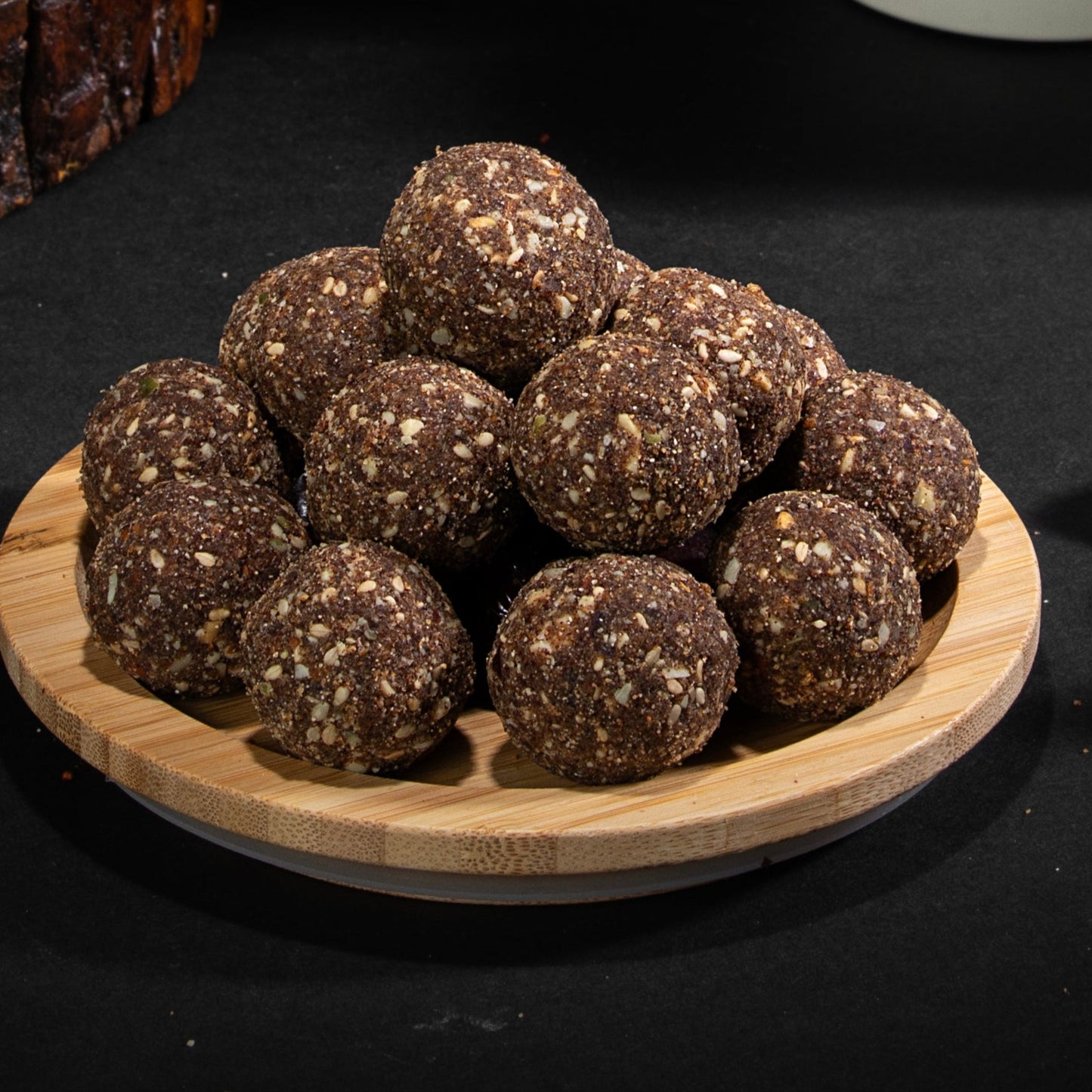 Sprouted Ragi Laddu